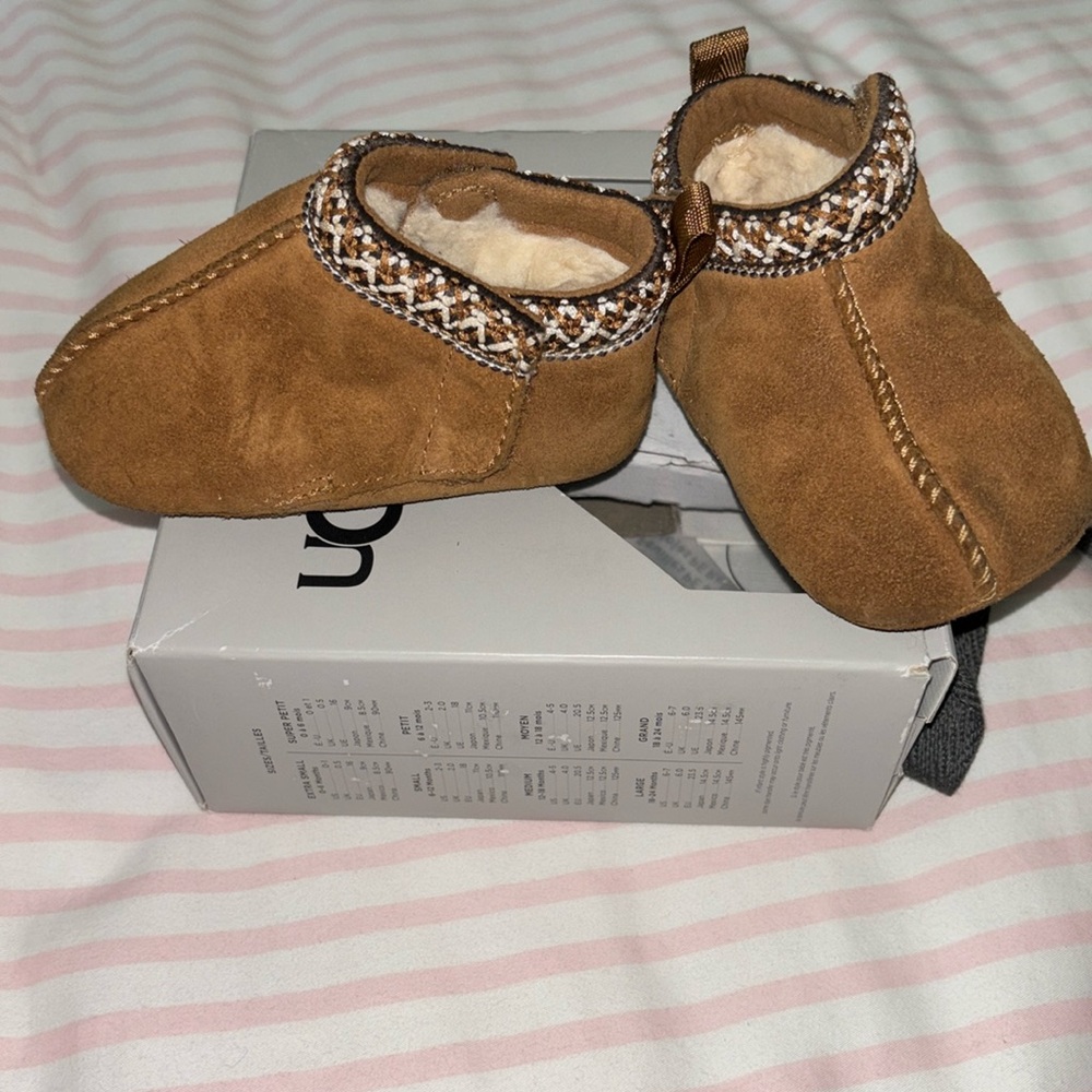 UGG baby 2/3
